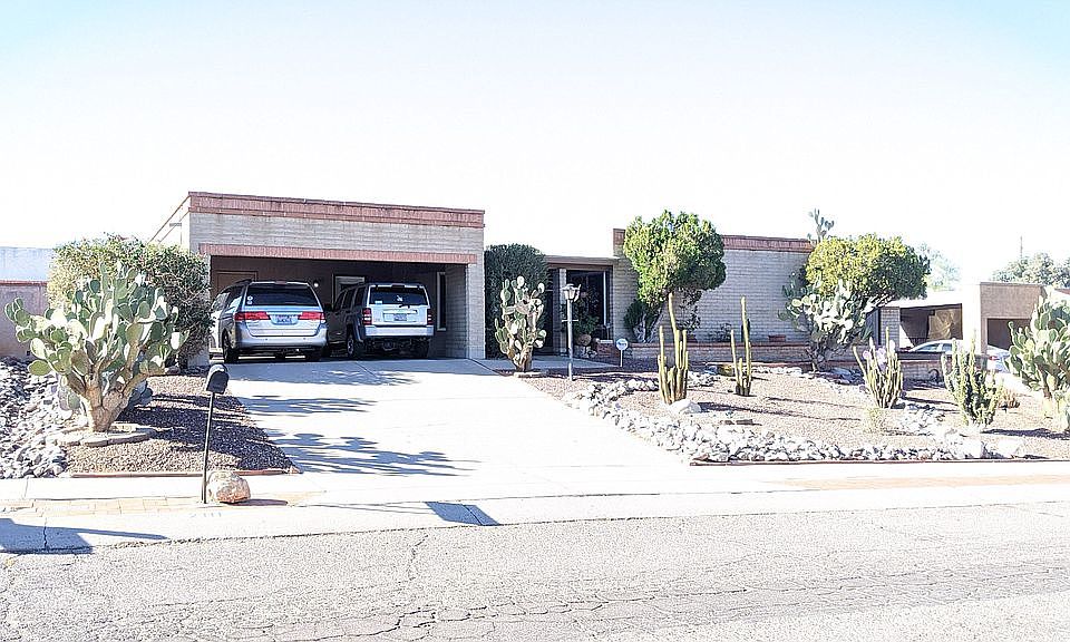 1st image of 2311 N Camino Mateo