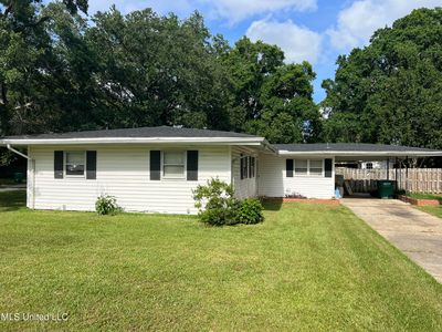 1910 Meadowbrook St, Pascagoula, MS, 39567