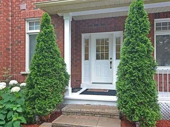 1 Settlement Park Ave, Markham, ON L6B 1B5