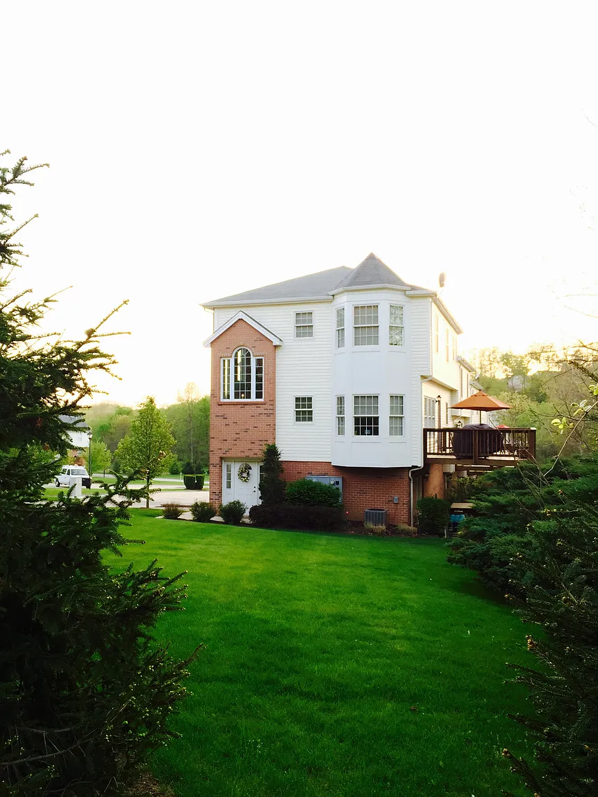 6903 Spring Valley Ln photo 1