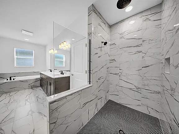 5841 Riverston Ave — Photo 14