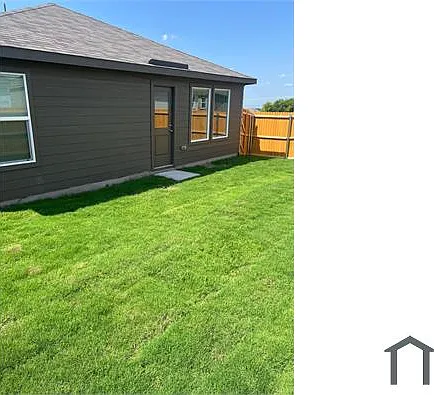 1840 Sanderling St — Photo 19