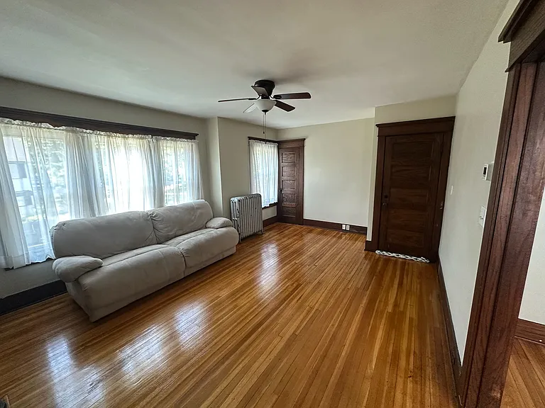 686 Tacoma Ave #2 — Photo 7