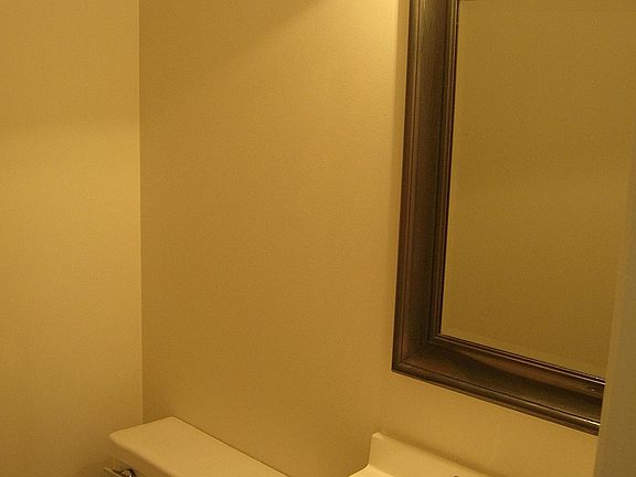 5th image of 6955 Carriage Hill Dr