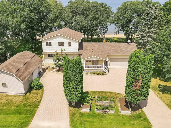 19535 624th Ave, Litchfield, MN 55355