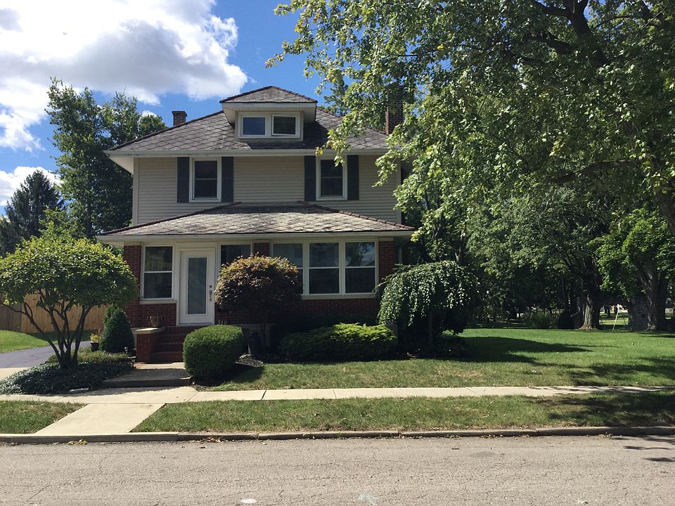 1st image of 310 Maple St