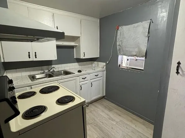 1708 18th St #F, Lubbock, TX 79401