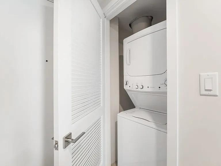Washer/Dryer