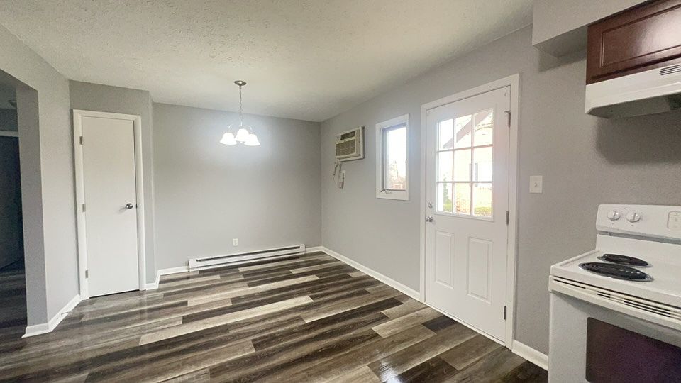 Dinning Room Area with Pantry