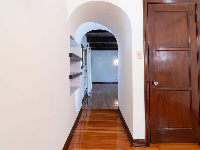 226 S Poinsettia Pl #226 — Photo 7