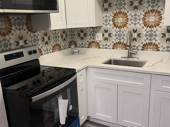 4th image of 7443 Washington St APT 403