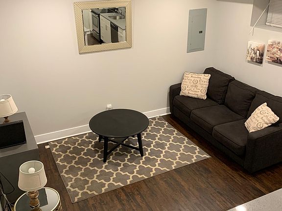 4th image of 4433 Baltimore Ave #1R
