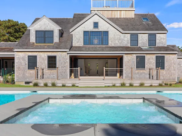3 Skyline Dr, Nantucket, MA 02554