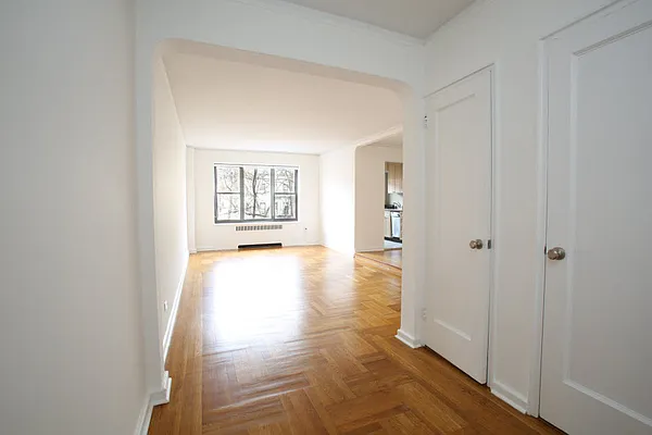 Rented by Stonehenge NYC LLC | media 134