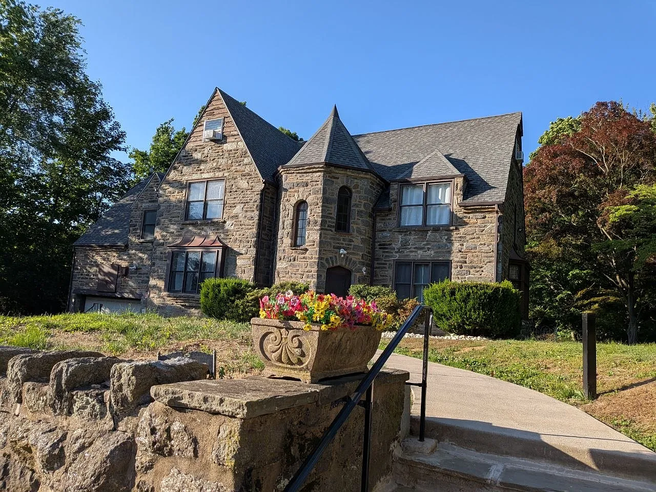 1400 Beech Ave — Photo 3