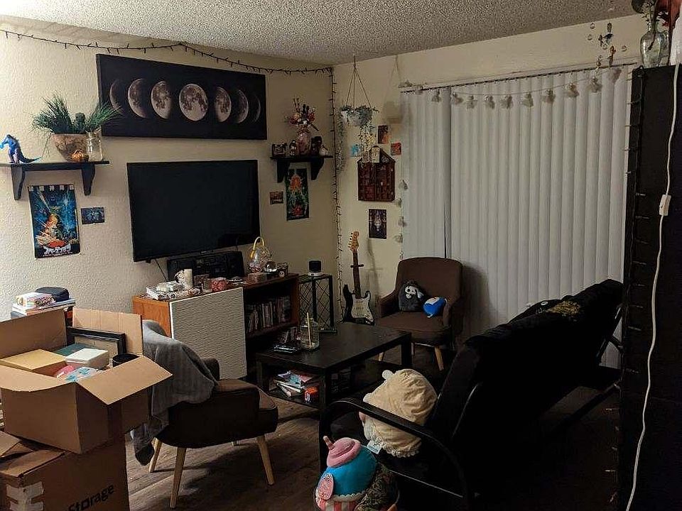 1st image of 1030 S Stewart APT 1049