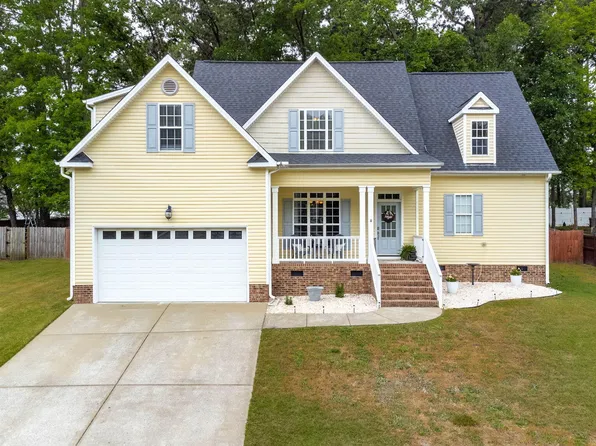 7908 Lagenaria Dr, Angier, NC 27501