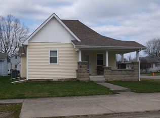 390 6th St NE, Linton, IN