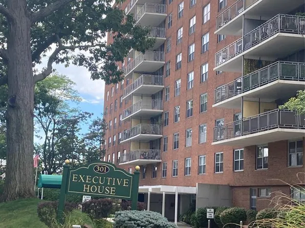 301 Beech St APT 10I, Hackensack, NJ 07601