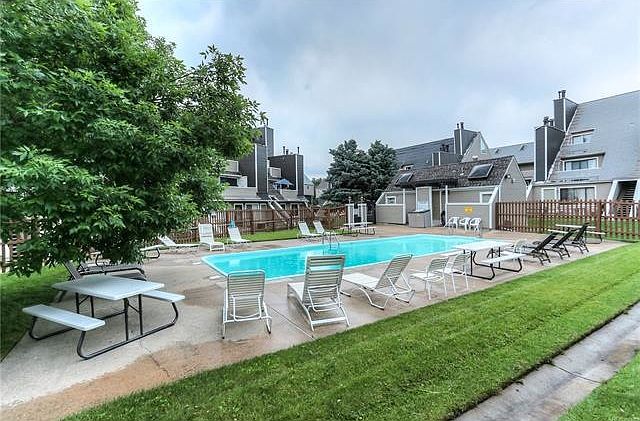 2nd image of 5250 S Huron Way APT 6-104