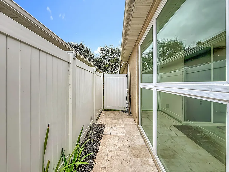 1143 Canoe Point — Photo 67