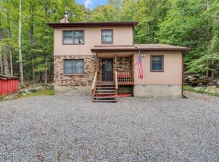 60 Northgate Ct, Lake Ariel, PA 18436