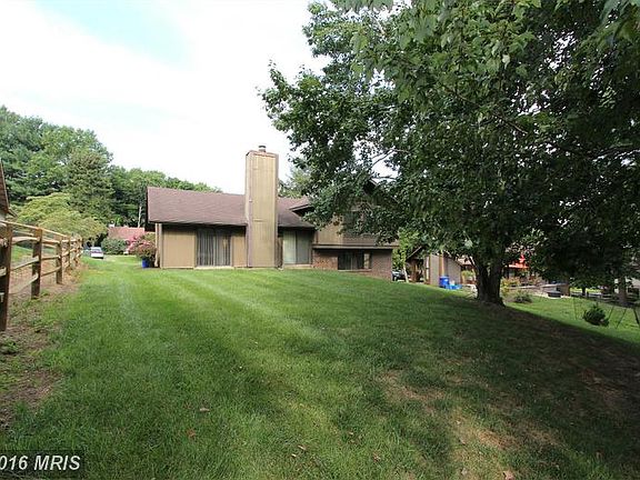 3rd image of 19413 Faber Ct