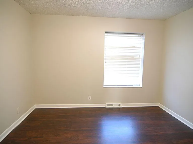 5510 Country Dr #42 — Photo 21