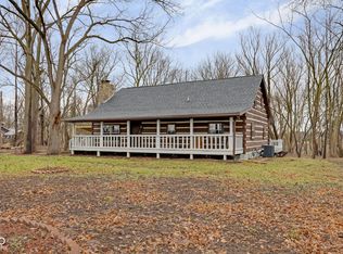 1084 Chipmunk Ln, Pendleton, IN 46064