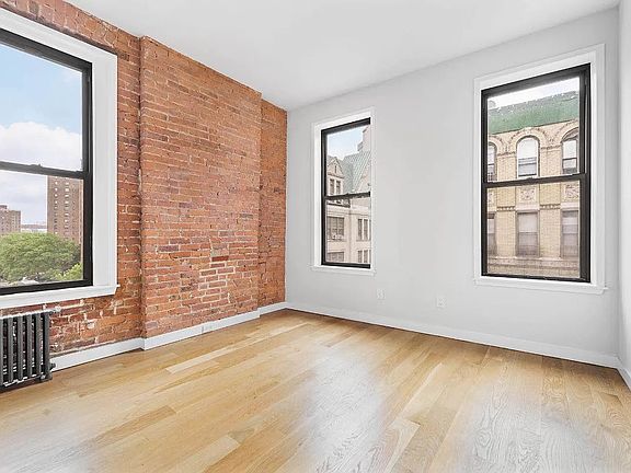 5th image of 23 Catherine St #6A