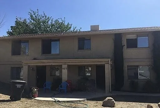 927 N Old Chisholm Trl #C