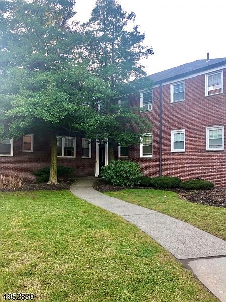 1st image of 349 Bloomfield Ave Unit 78