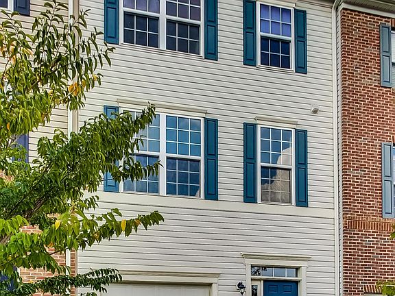 2nd image of 12827 Longford Glen Dr