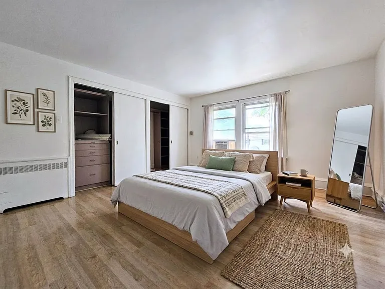 571 Charles Ave #2 — Photo 8