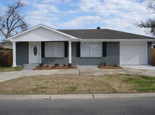 2905 Buffon St, Chalmette, LA 70043