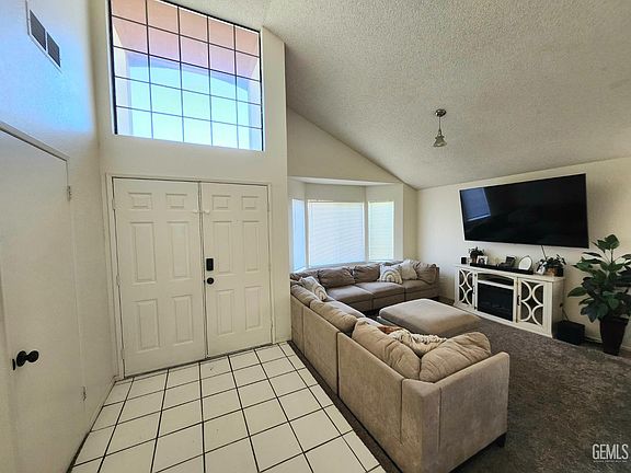 4th image of 2301 Kelso Peak Ave