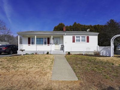 363 Brockton St, New Bedford, MA, 02745