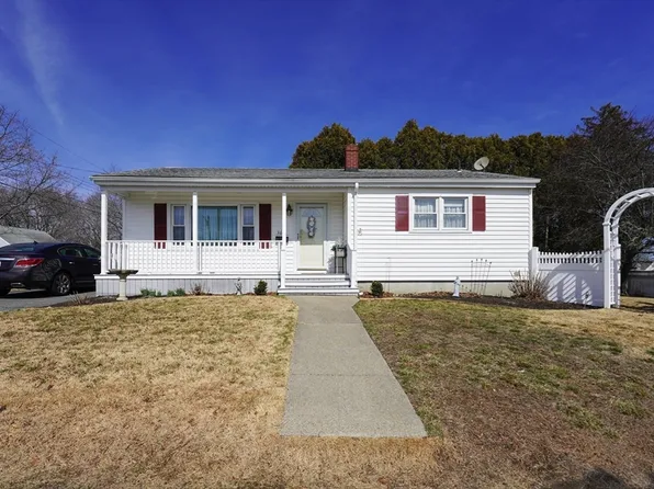 363 Brockton St, New Bedford, MA 02745