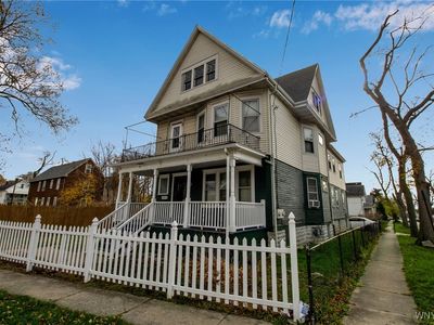 301 E North St, Buffalo, NY, 14204