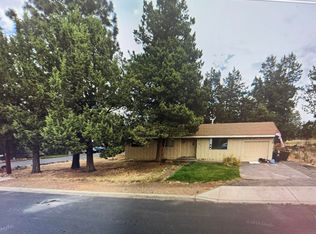 1008 SW Chamberlain St, Bend, OR 97702