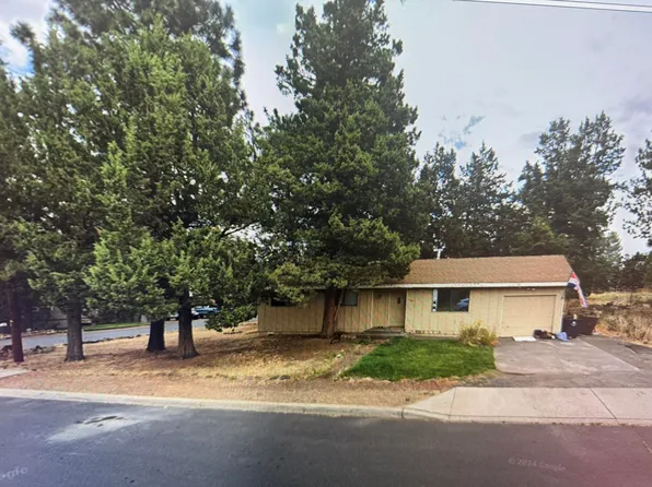 1008 SW Chamberlain St, Bend, OR 97702