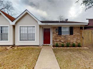 1416 Hawk Tree Dr, College Station, TX 77845