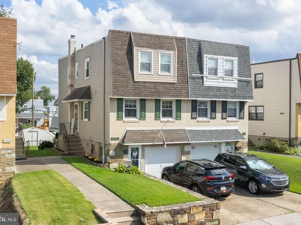 9941 Jeanes St, Philadelphia, PA 19115