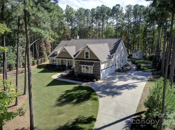 6354 Harbor Oaks Dr, Denver, NC 28037