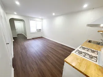 Rented by Metro Garden Realty NYC