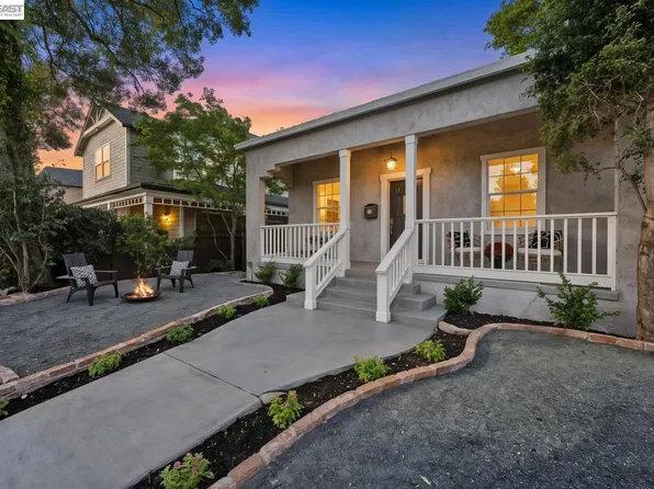 194 Kottinger Dr, Pleasanton, CA 94566