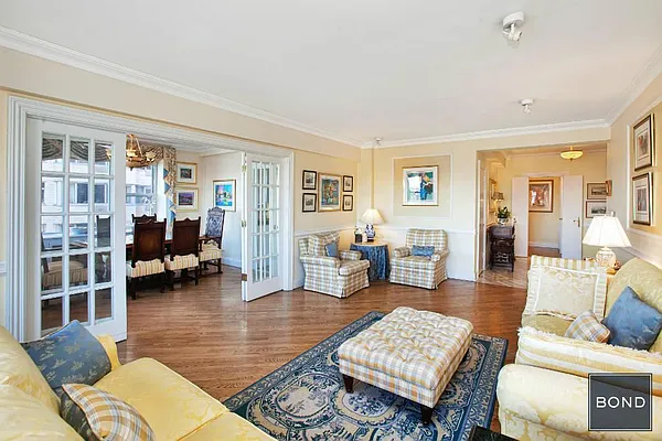 Sold by Bond New York | media 20