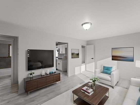 3rd image of 710 Coast St
