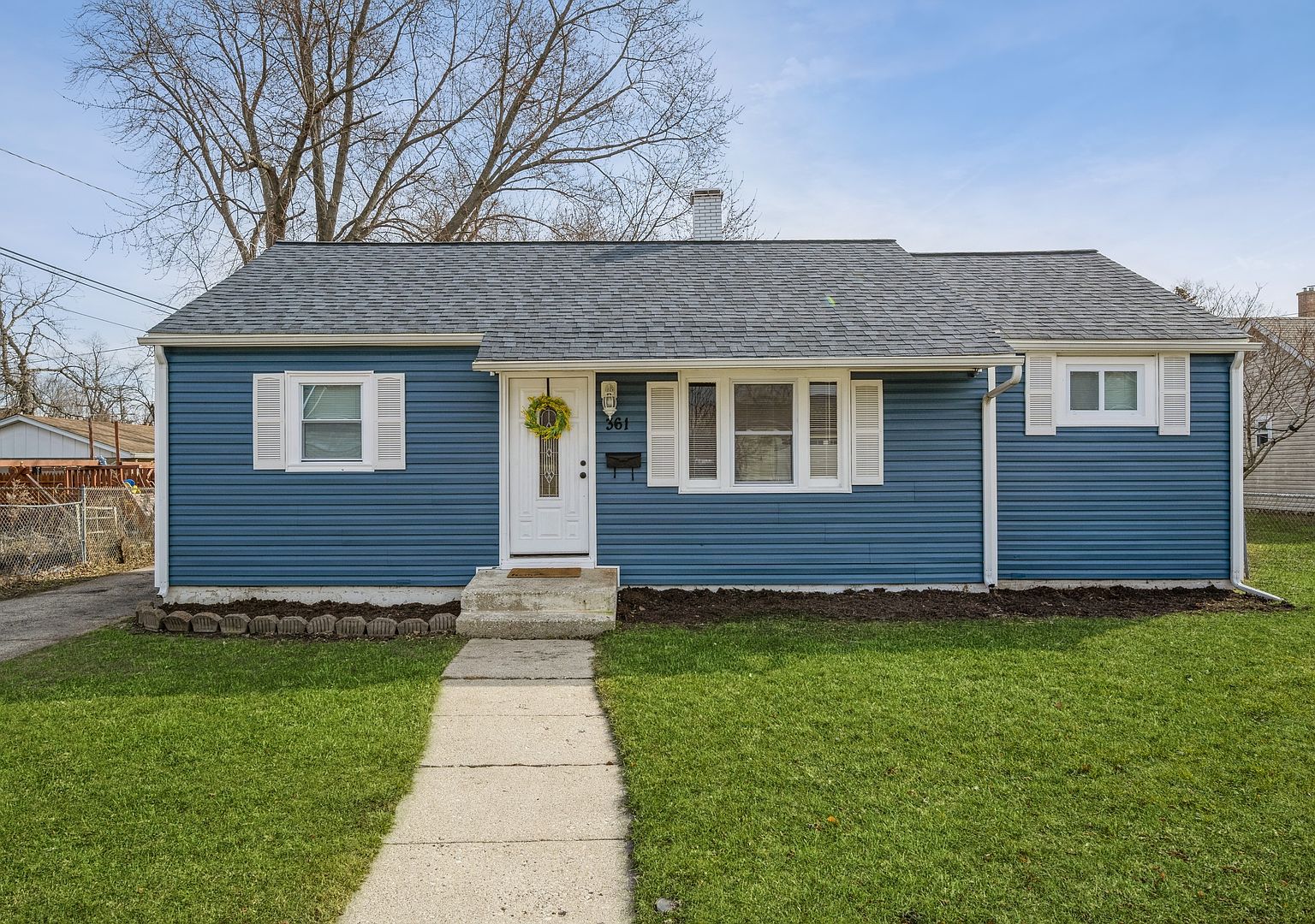 361 Trask St Aurora IL 60505 Zillow