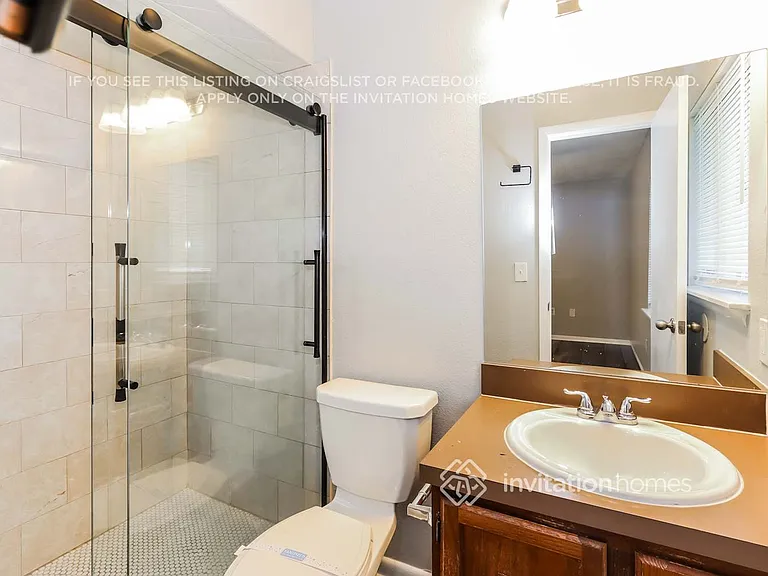 1306 Gulfview Woods Ln — Photo 9